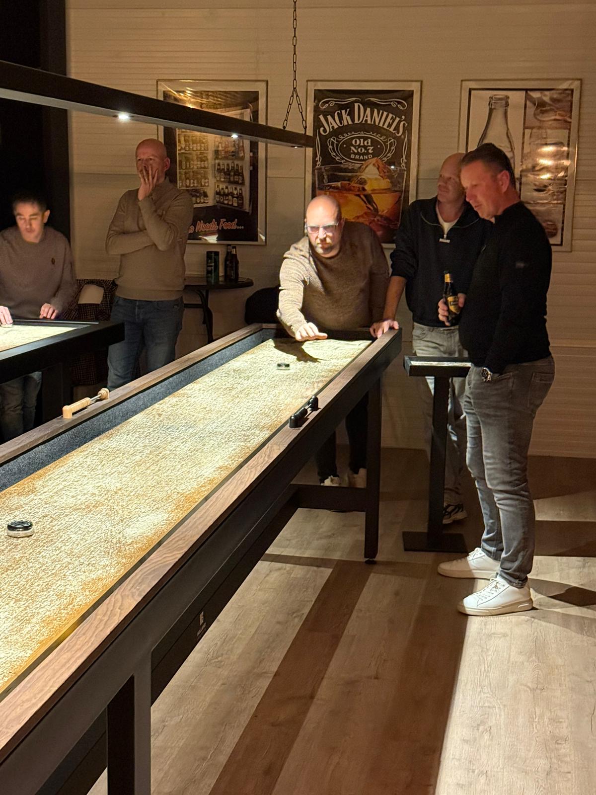 Shuffle board huren